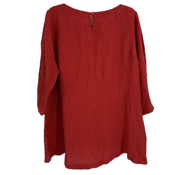SOFT SURROUNDINGS Tunic Top Size 1X Gauze Textured Buttons Rust Red 3/4 Sleeve - Picture 2 of 9